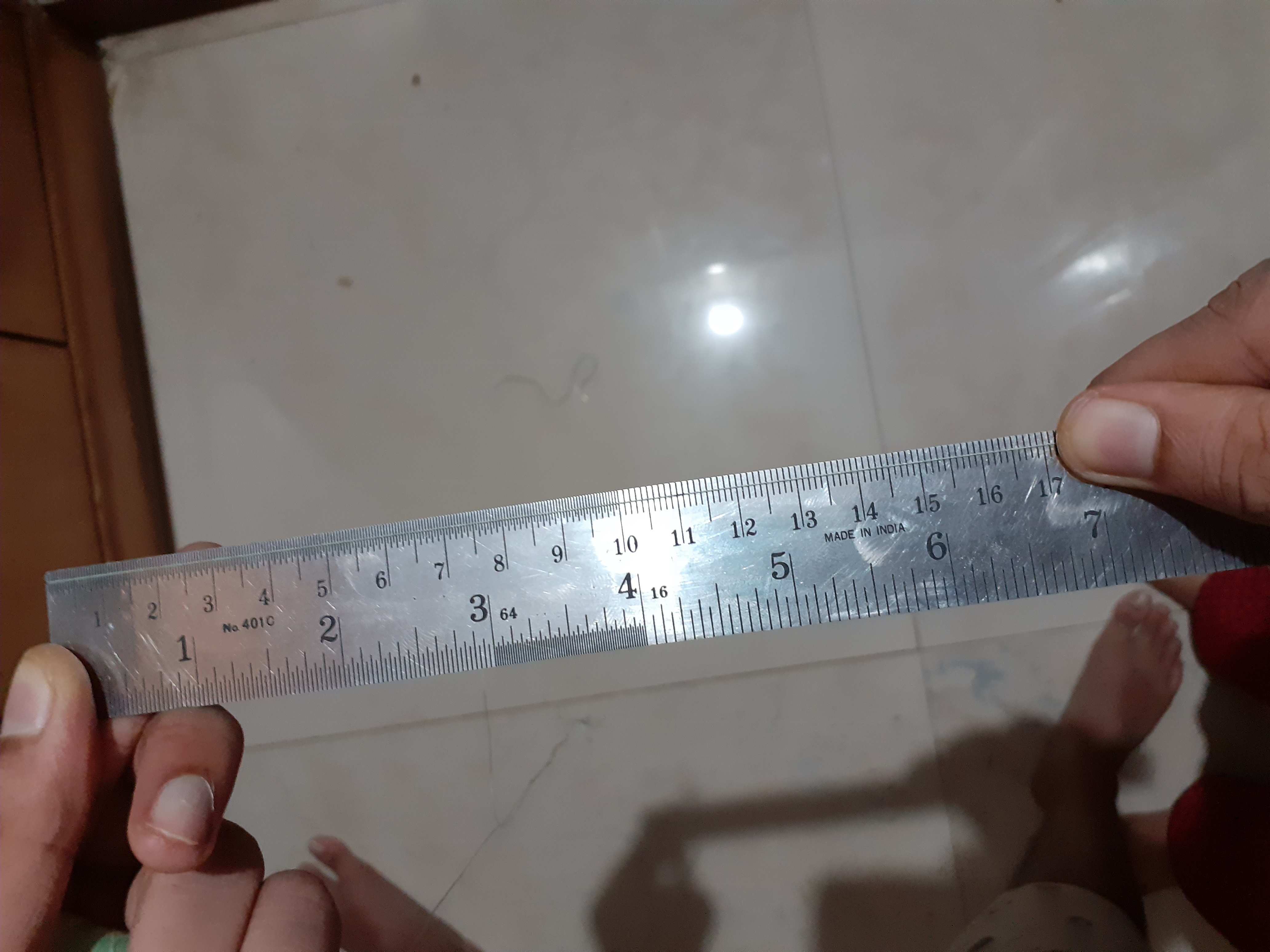 Measuring circumference of larger radius[[fig:CircumMeasure]]{#fig:CircumMeasure label="fig:CircumMeasure"}